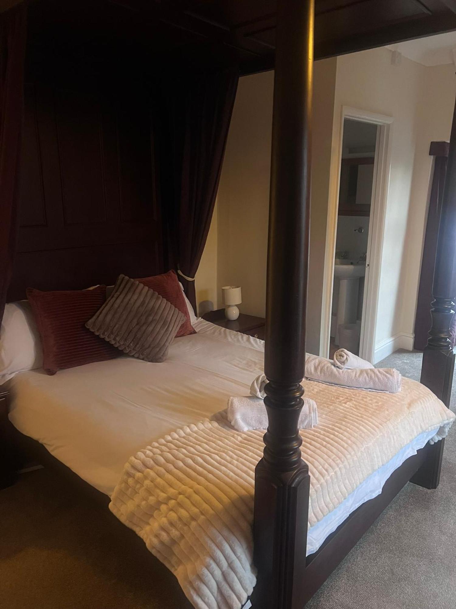 The Crown Hotel ลินตัน ภายนอก รูปภาพ